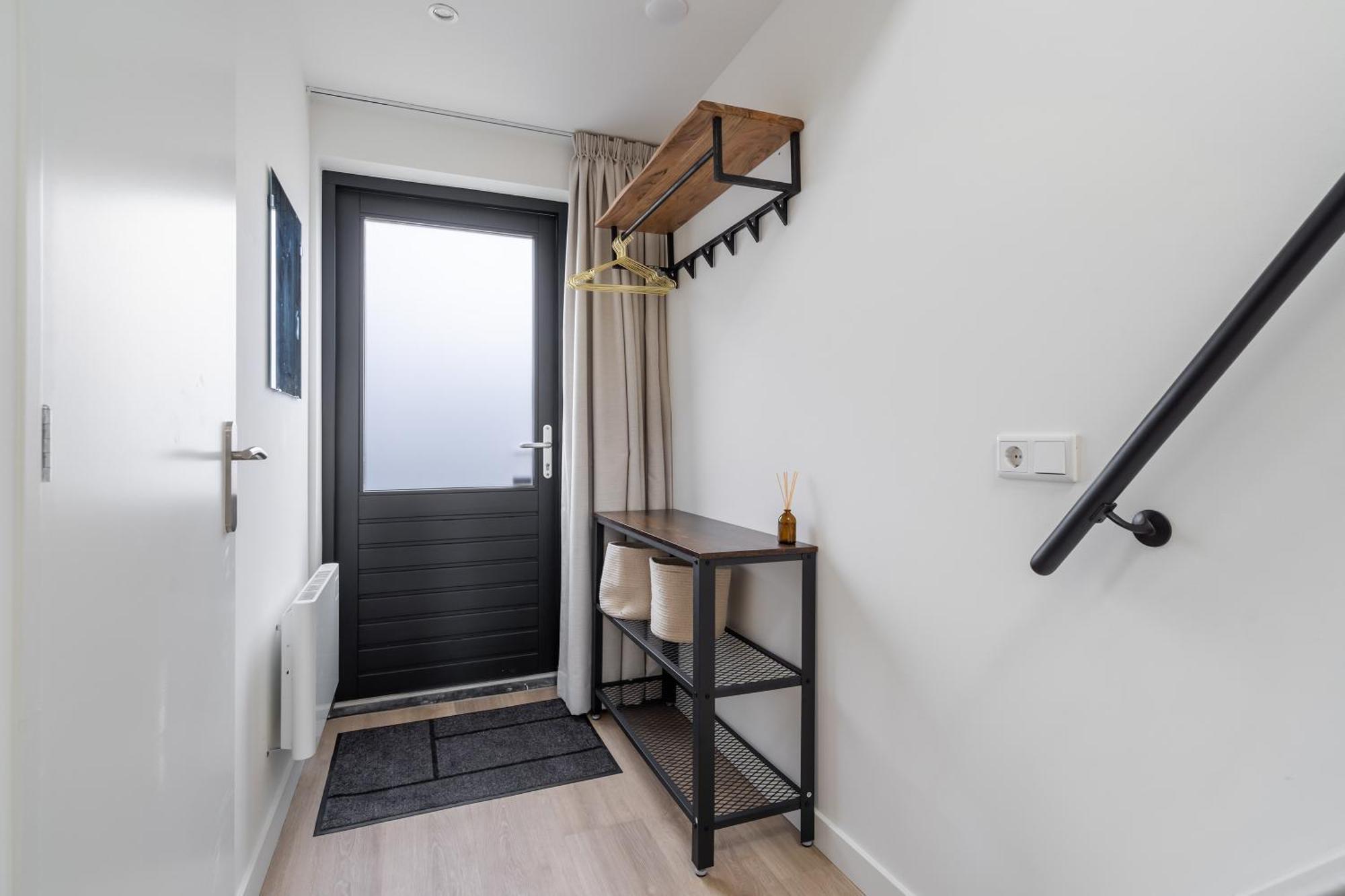 Luxury Fully Equipped Studio - Centrally Located Apartment Huizen Ngoại thất bức ảnh